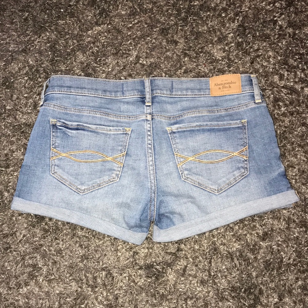 A&F jean shorts - Picture 3 of 5